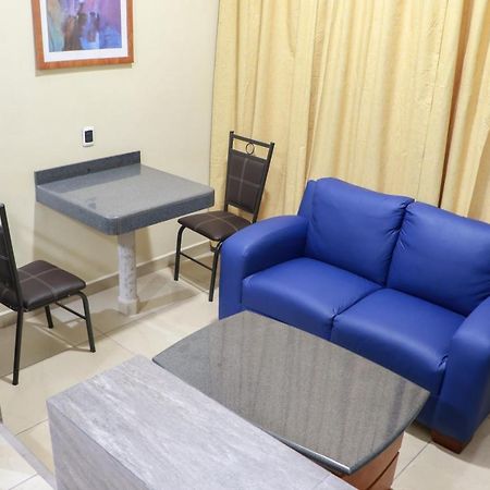 Autohotel Ilussion Córdoba エクステリア 写真