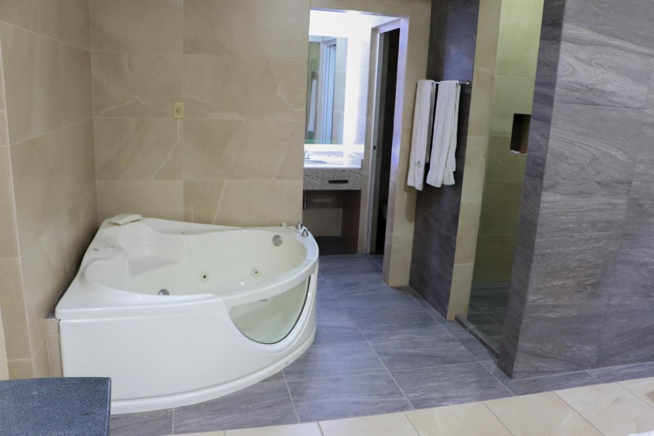 Autohotel Ilussion Córdoba エクステリア 写真