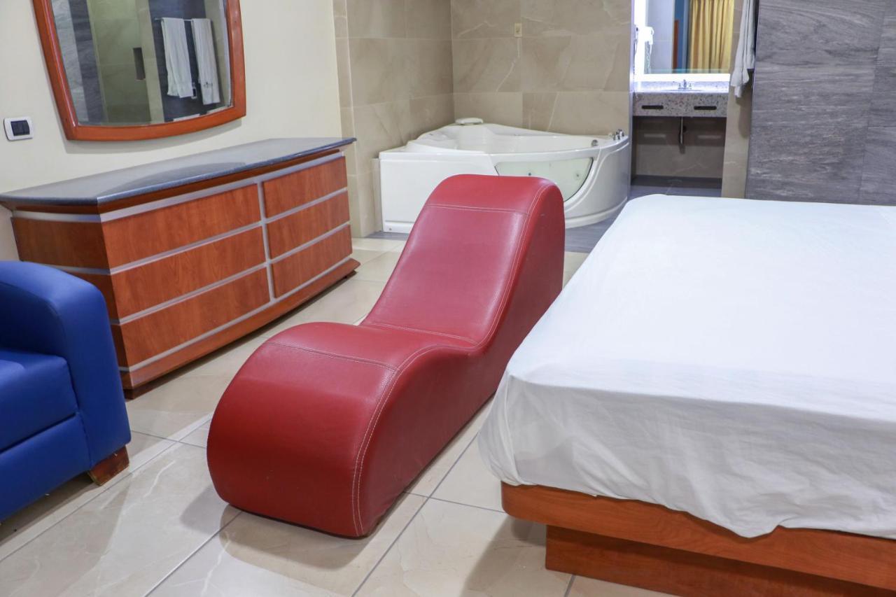 Autohotel Ilussion Córdoba エクステリア 写真