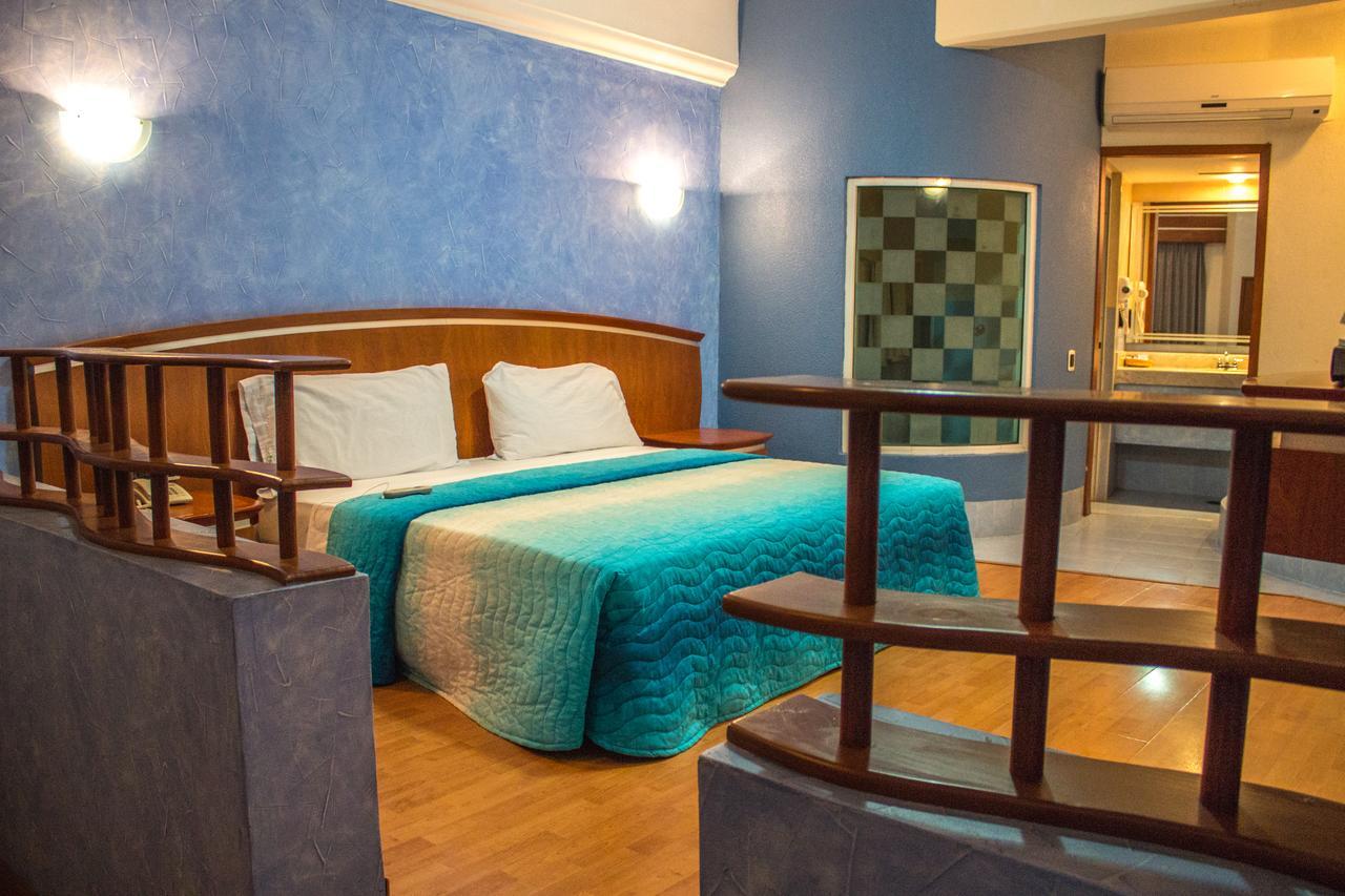 Autohotel Ilussion Córdoba エクステリア 写真