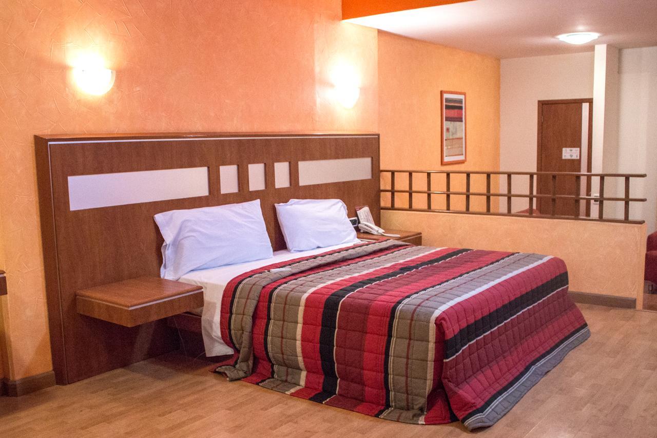 Autohotel Ilussion Córdoba エクステリア 写真